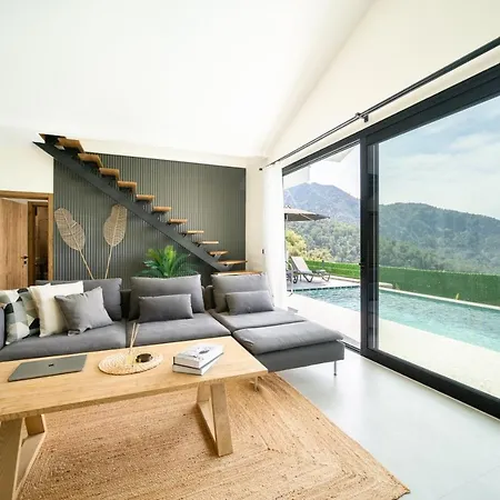 Oxy Private Pools & Seaview & Heated Indoor Pool Gocek (Fethiye)